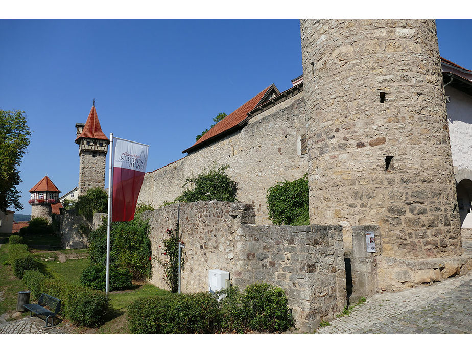 Sankt Crescentius on Tour in Ostheim und auf dem Kreuzberg (Foto: Karl-Franz Thiede)